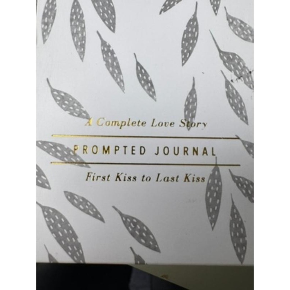 "First Kiss to‎ Last Kiss" Love Story Journal Relationship Memory Book, Linen